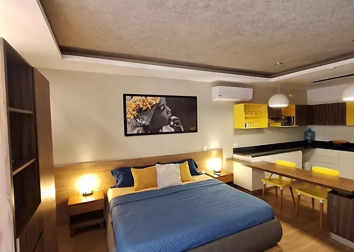 George Luxury